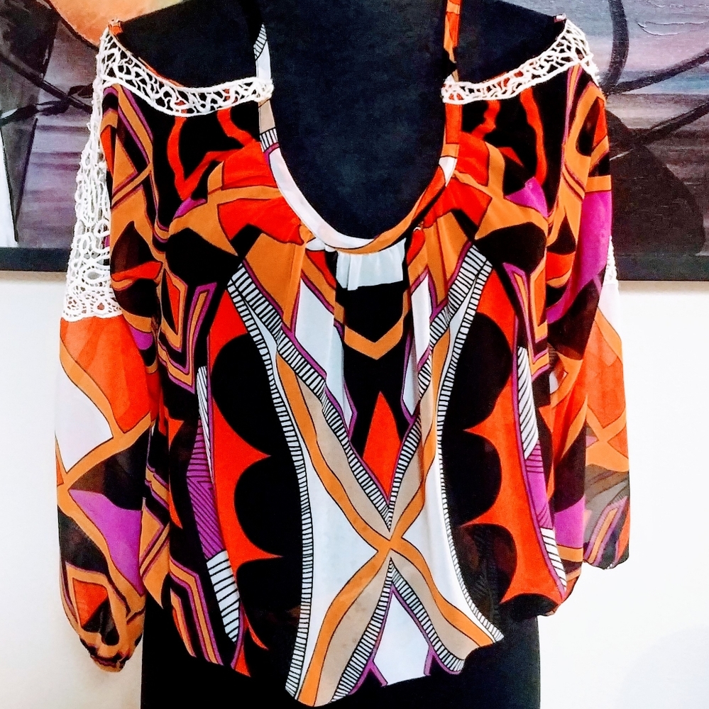 Blouse - Picture 2 of 4